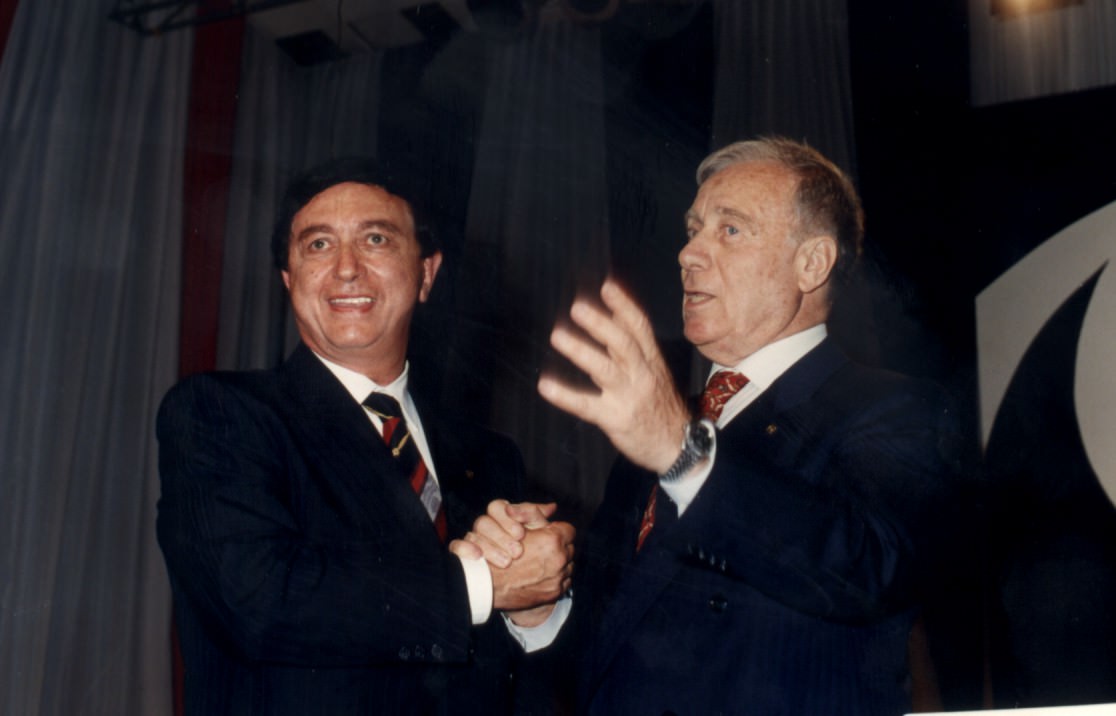 Having Nothing but a Bright Mind, Two Young People Start a Business from Scratch